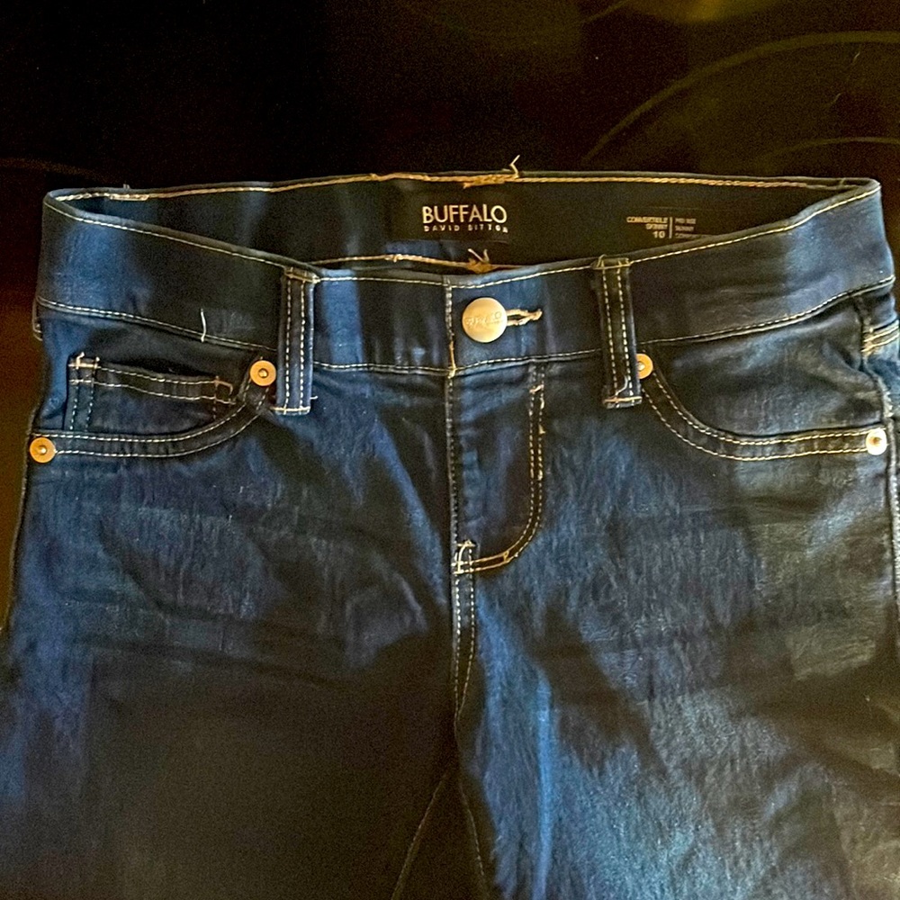 Barely worn little girls size 10 Buffalo jeans.